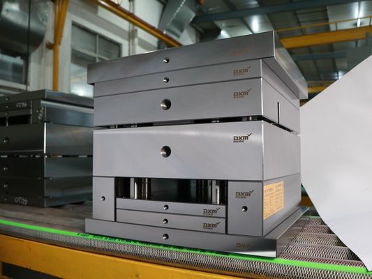 Feine Arbeitsfläche-Code-Form Pit Injection Molding Parts in der Räucherung-freien Holzkiste